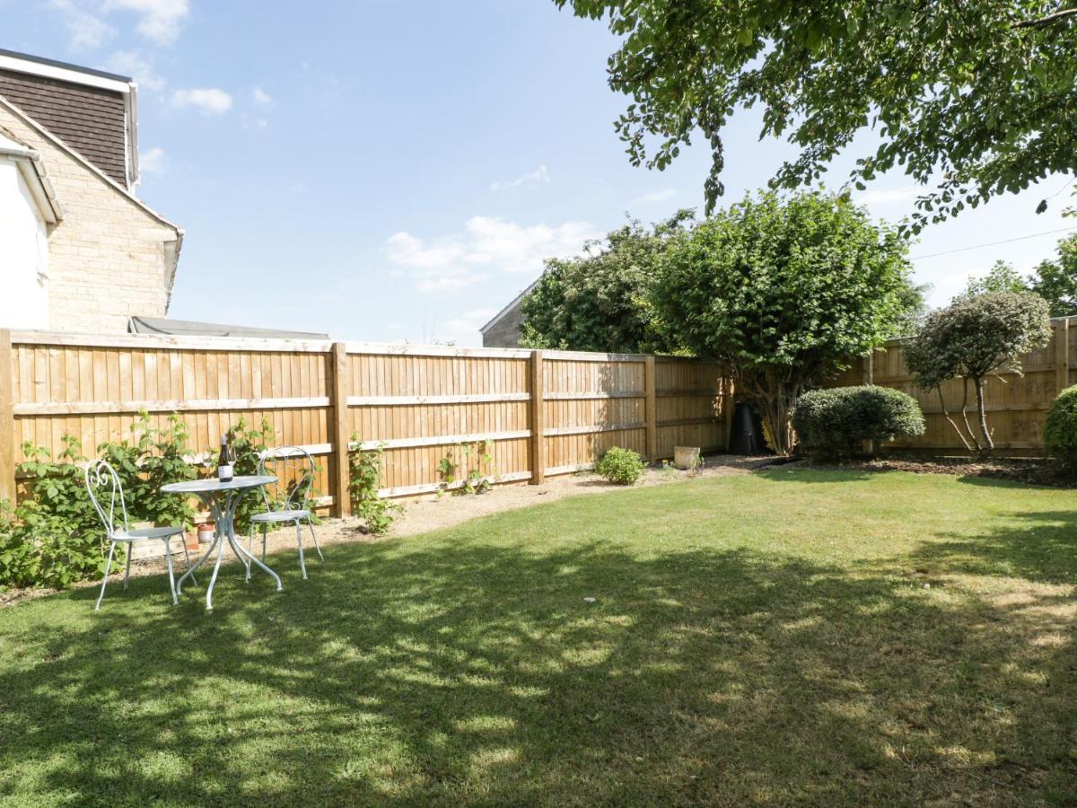 16 Mythern Meadow Bradford-On-Avon Exterior photo