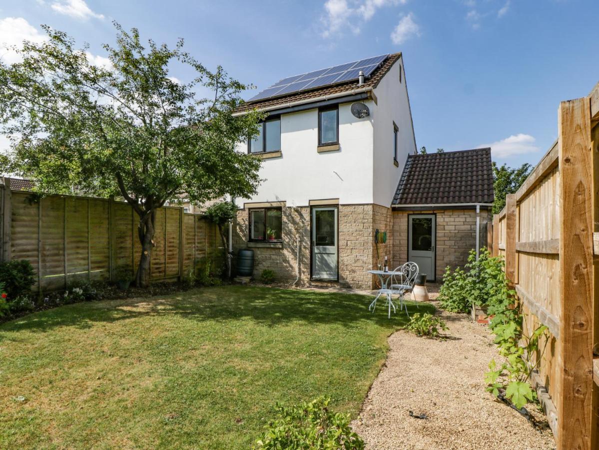16 Mythern Meadow Bradford-On-Avon Exterior photo